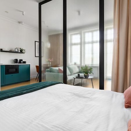 Apartament Aleja 22 Poznań Eksteriør bilde