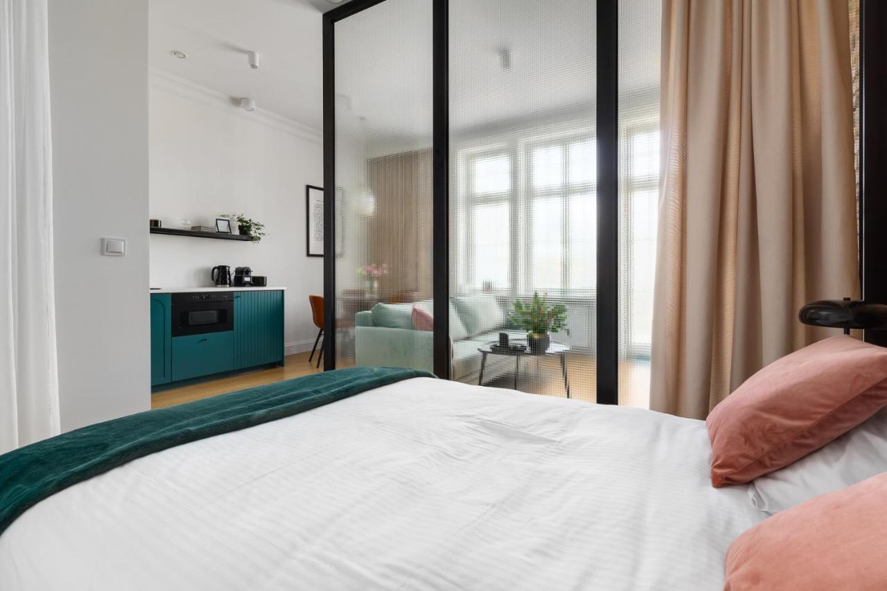 Apartament Aleja 22 Poznań Eksteriør bilde