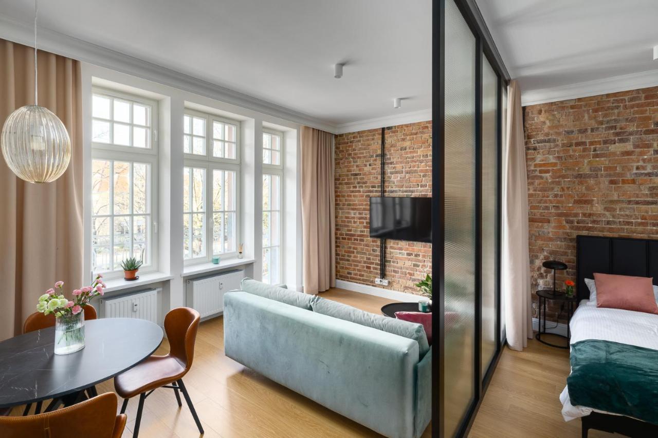 Apartament Aleja 22 Poznań Eksteriør bilde